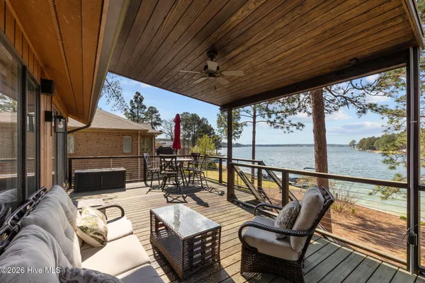 $1,350,000 | 120 Douglas Drive, West End, NC 27376