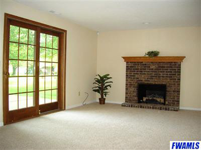4908 North Webster Road New Haven, IN 46774 - Photo 5 of 18