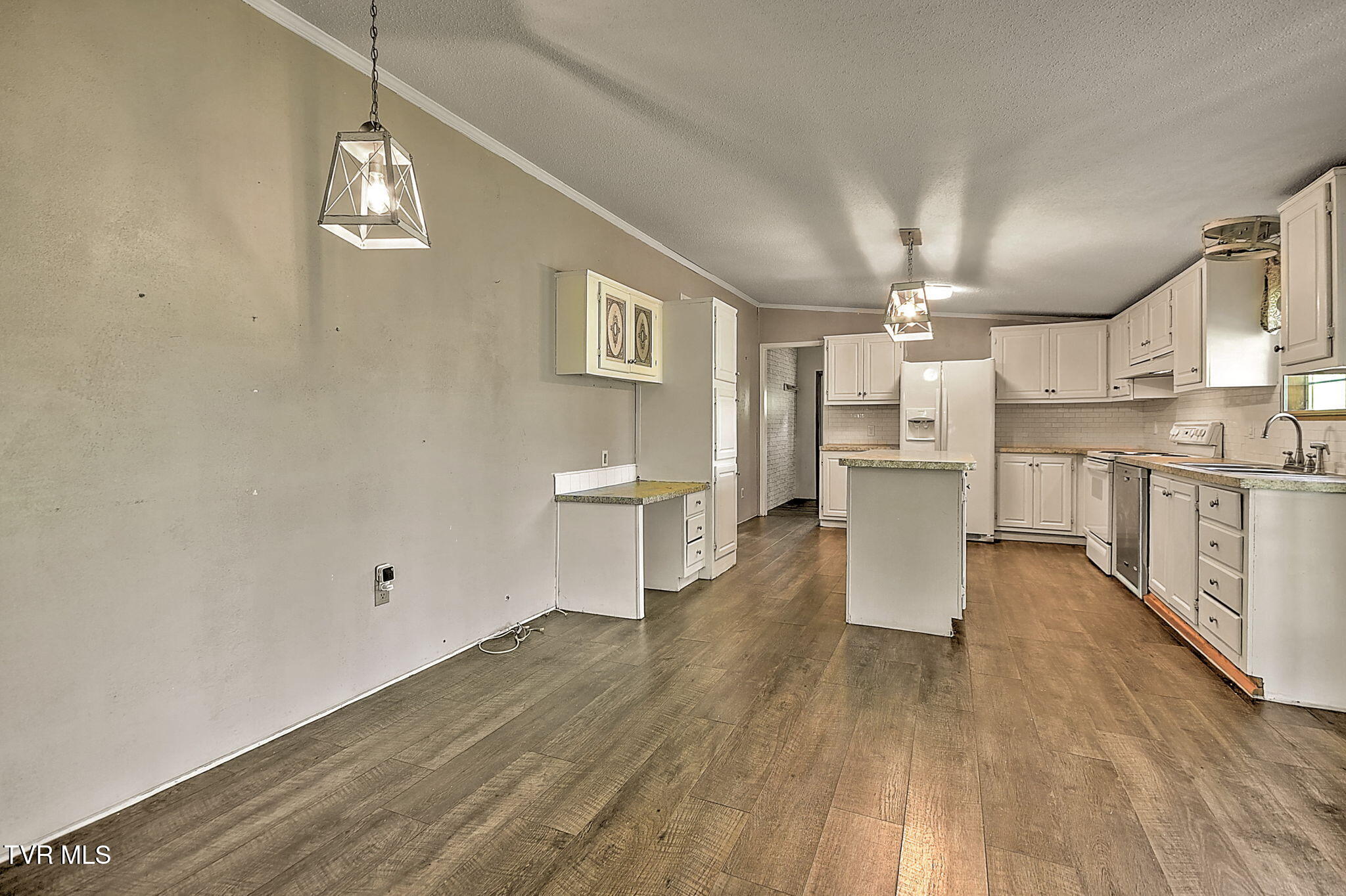 164 Marsh Road Nickelsville, VA 24271 - Photo 20 of 56 39-web-or-mls-164 Marsh JG-11