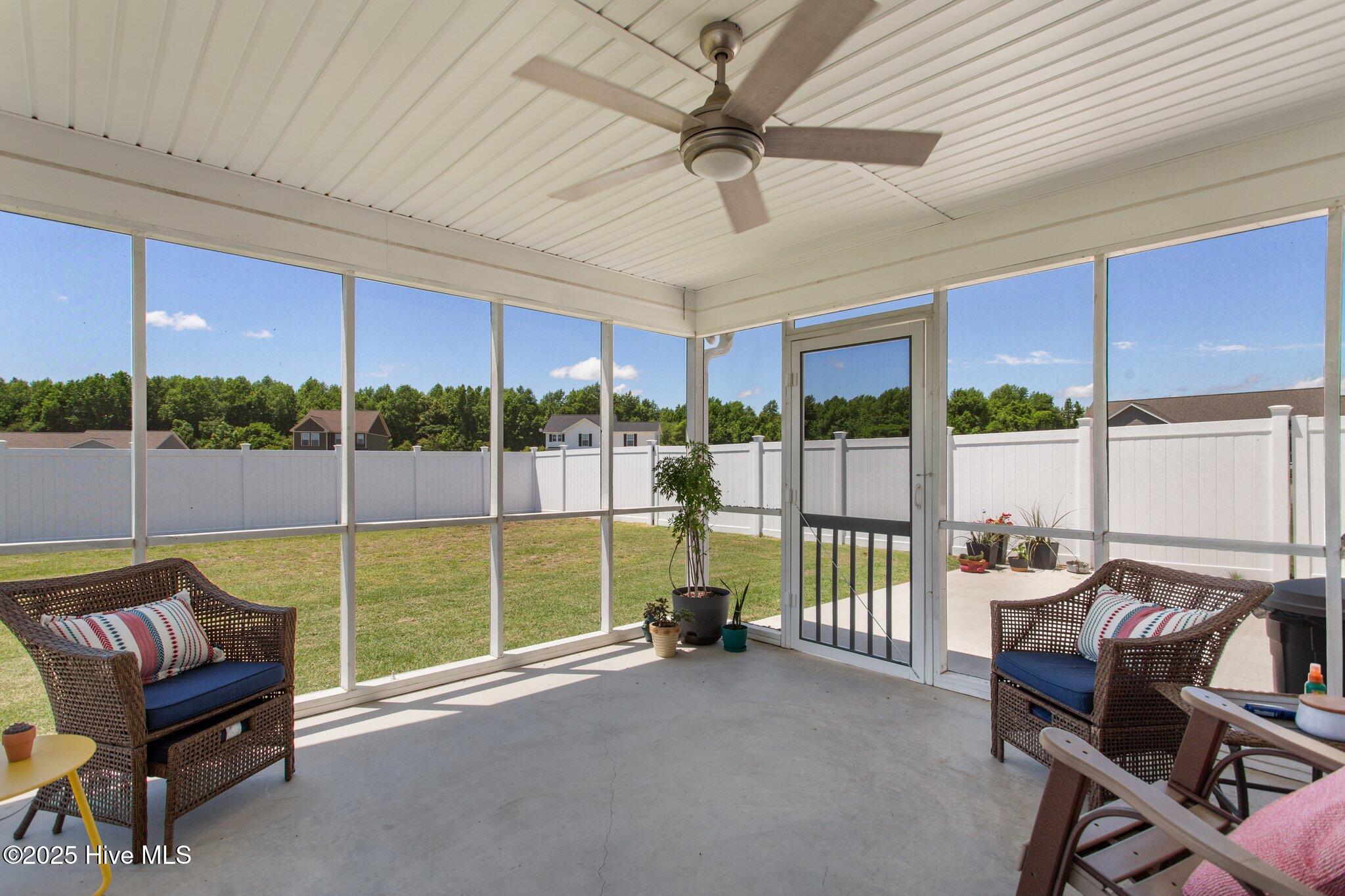 107 Mill Creek Road Edenton, NC 27932 - Photo 16 of 31 Screened Sunroom