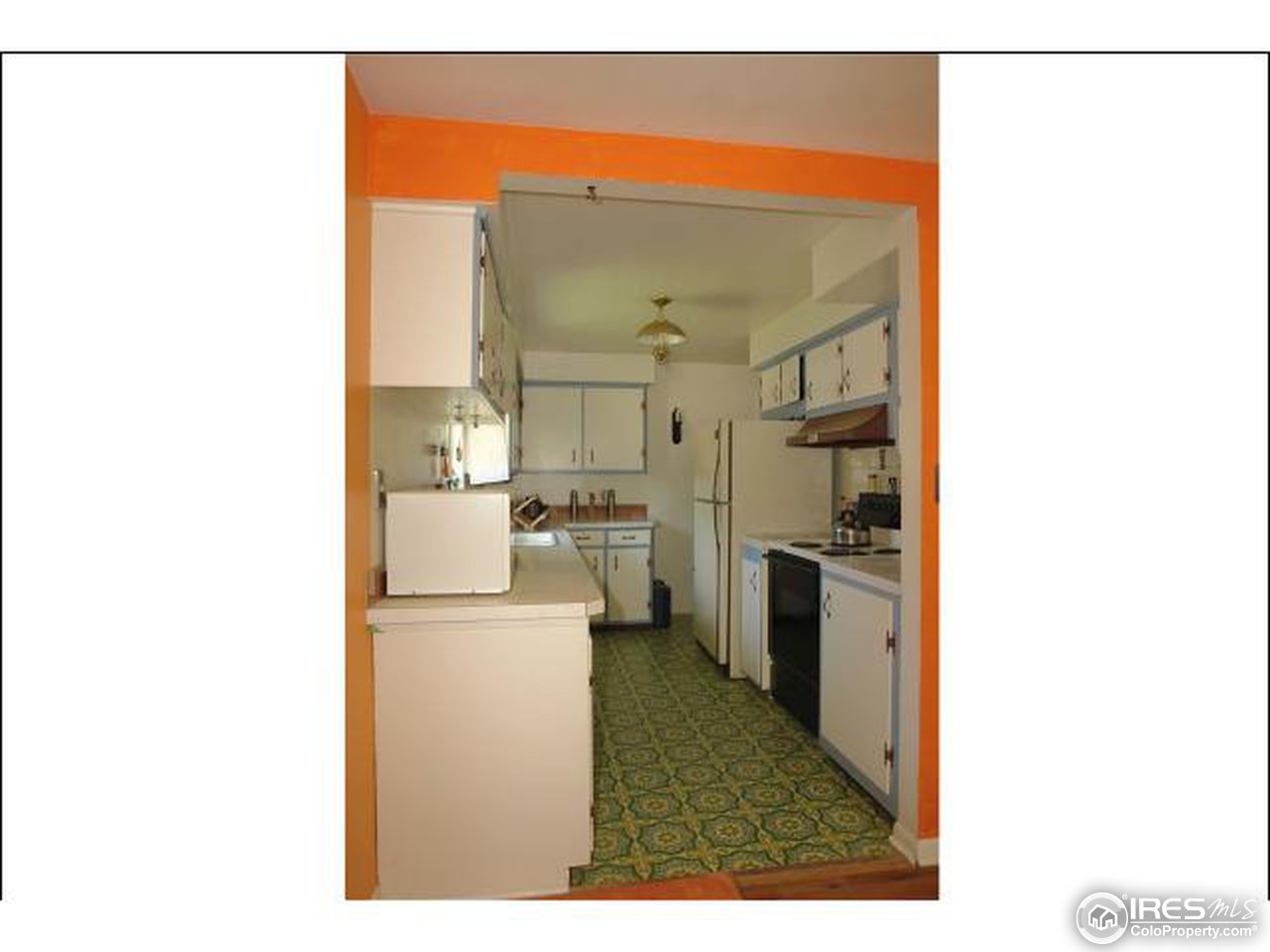 401 Riddle Drive Fort Collins, CO 80521 - Photo 14 of 18 Gallery Image 14