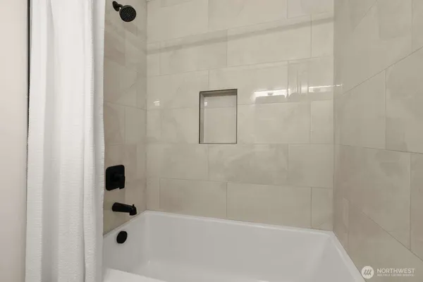 $1,425,000 | 10811 Northeast 154th Court, Bothell, WA 98011