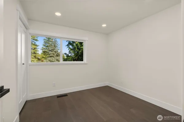 $1,425,000 | 10811 Northeast 154th Court, Bothell, WA 98011