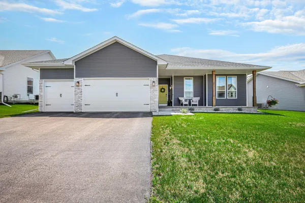 $475,000 | 313 Cherry Street, Edgerton, WI 53534