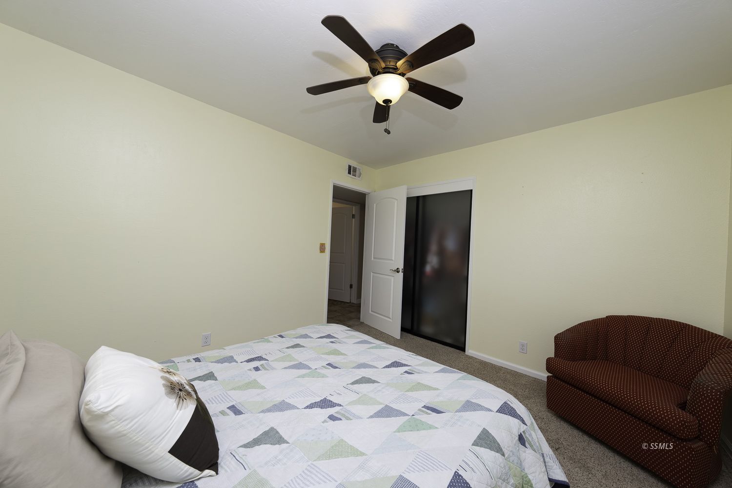 1105 West Willow Avenue Ridgecrest, CA 93555 - Photo 17 of 33