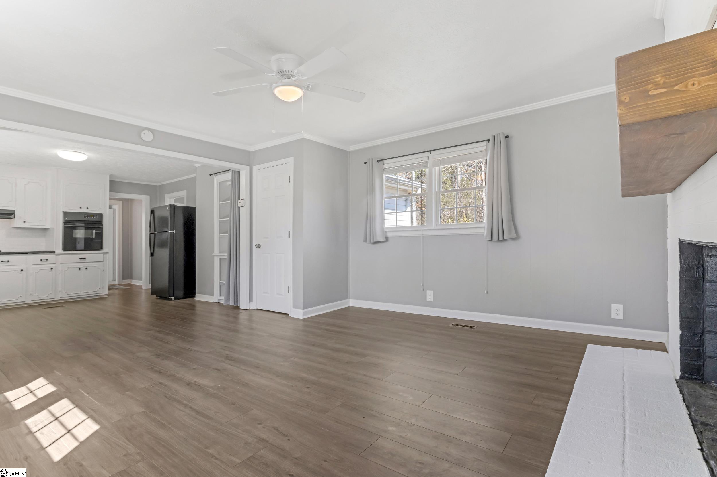 350 Enoree Road Travelers Rest, SC 29690 - Photo 26 of 35 Gallery Image 26