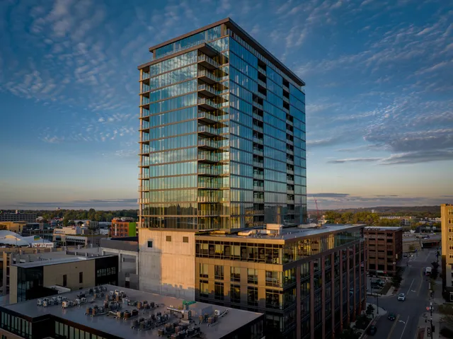 $1,150,000 | 144 Oakes Street Southwest, Unit 1901, Grand Rapids, MI 49503