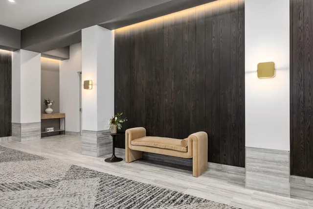 $1,150,000 | 144 Oakes Street Southwest, Unit 1901, Grand Rapids, MI 49503