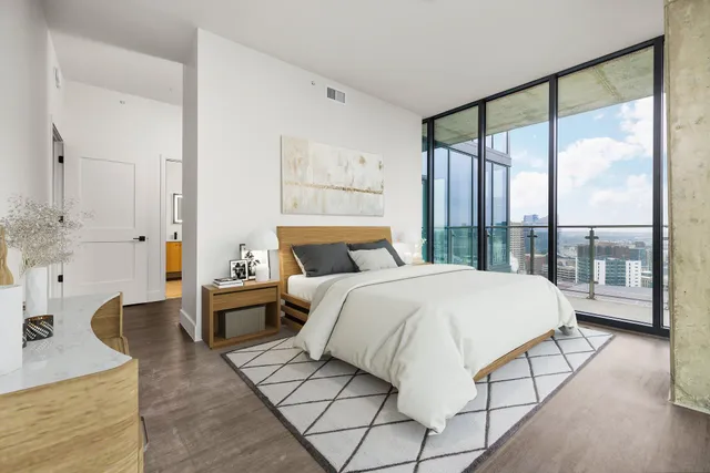 $1,150,000 | 144 Oakes Street Southwest, Unit 1901, Grand Rapids, MI 49503