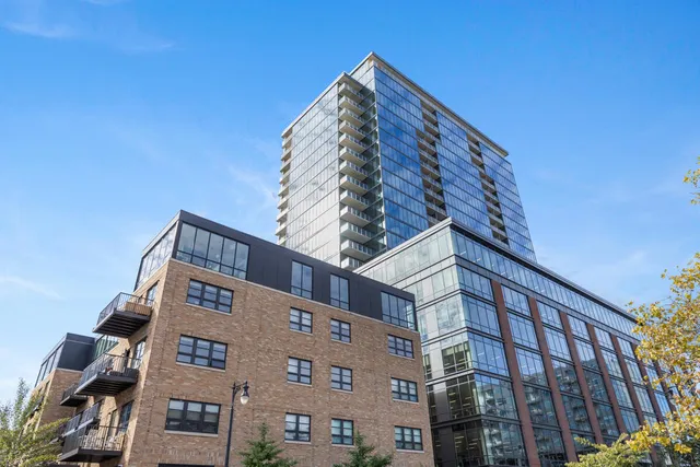 $1,150,000 | 144 Oakes Street Southwest, Unit 1901, Grand Rapids, MI 49503