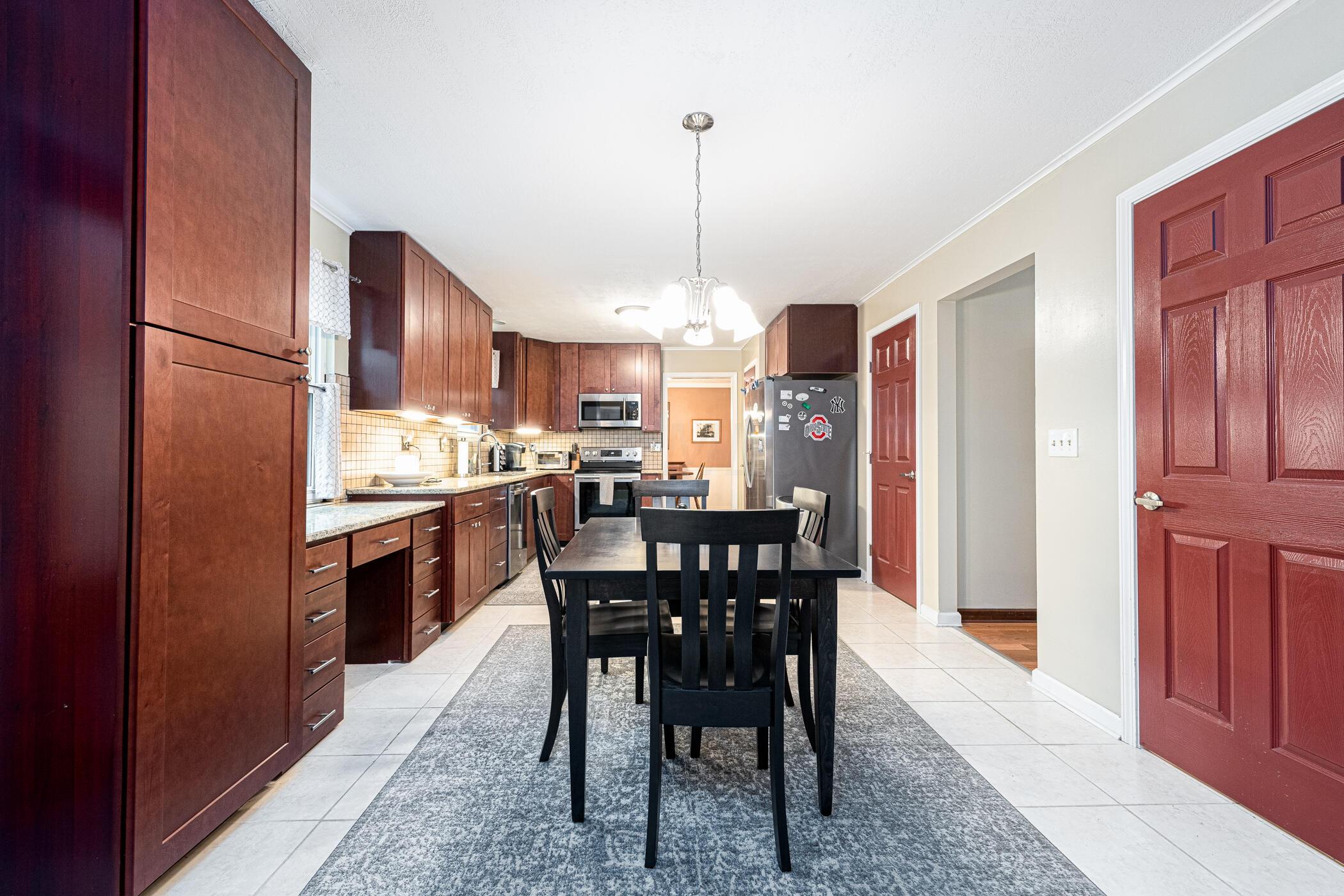 620 Cherrington Road Westerville, OH 43081 - Photo 20 of 52 620 Cherrington Rd Westerville 044