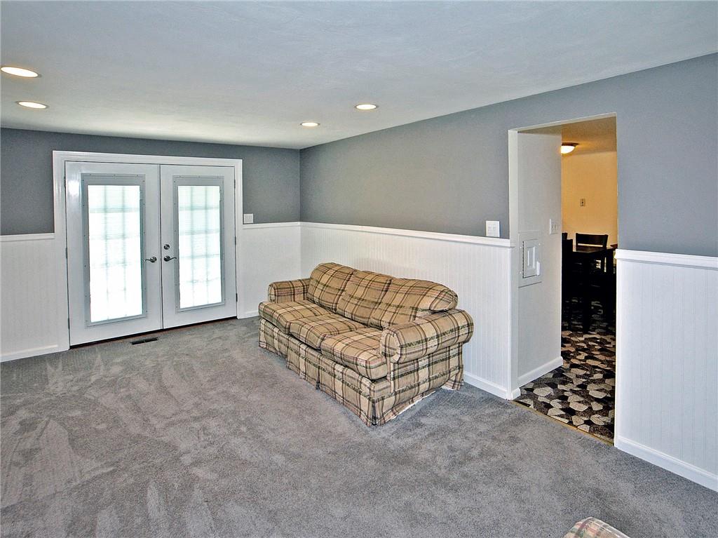 125 Leslie Road Monroeville, PA 15146 - Photo 7 of 25 Gallery Image 7