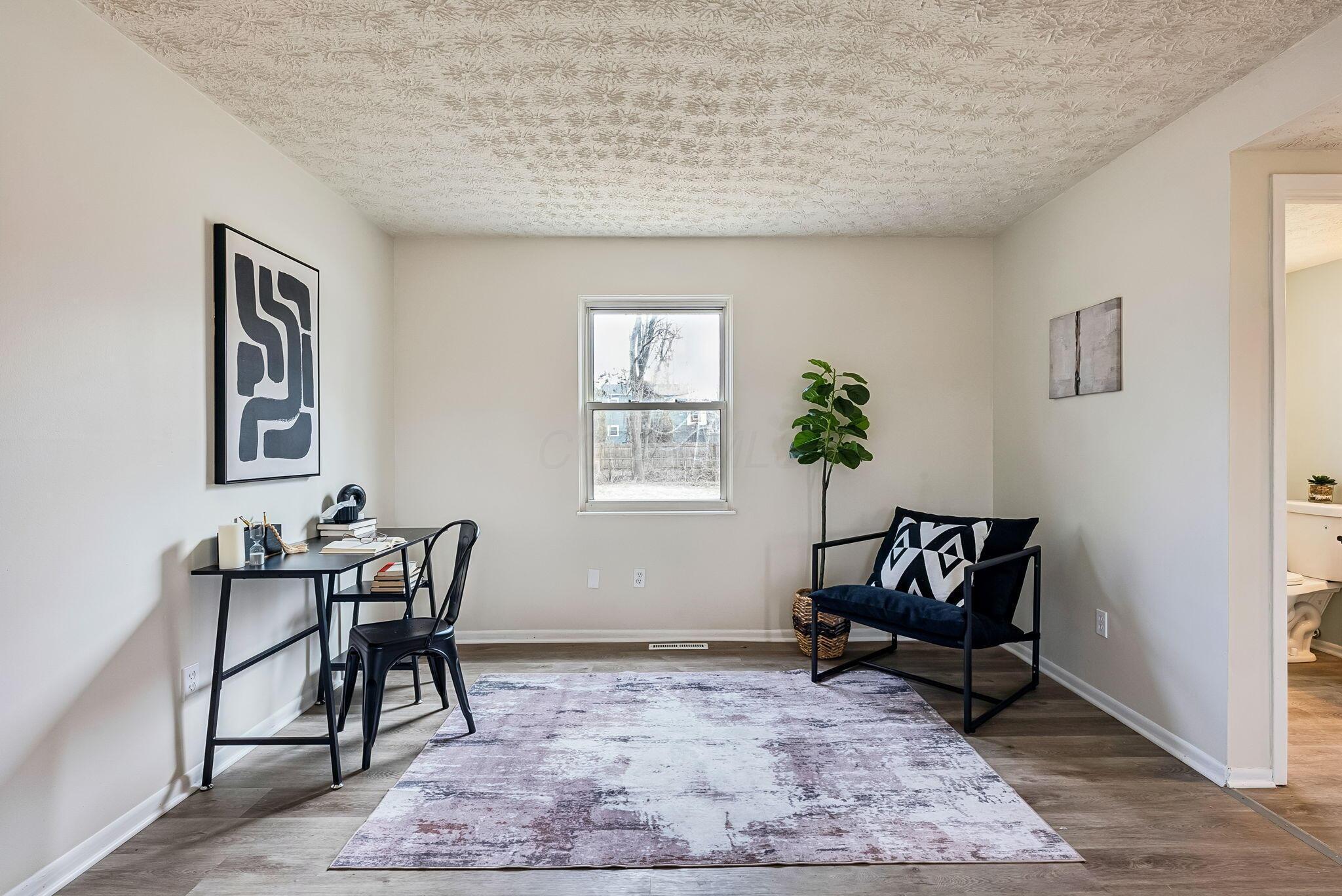 4-web-or-mls-3302-sundale-rd