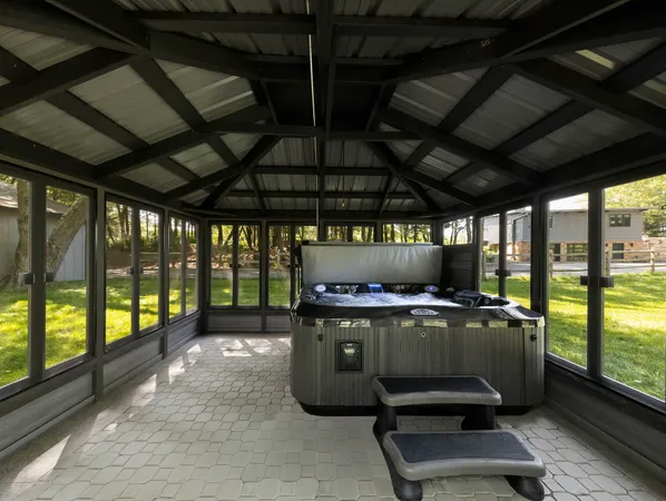 a view of backyard with tree