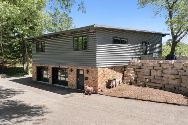 $1,900,000 | 7750 Pine Bluff Road, Morris, IL 60450