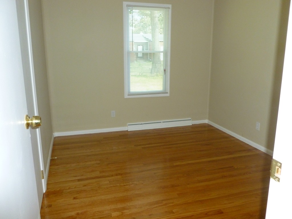 229 El Paso Street Springfield, MA 01104 - Photo 10 of 16 Gallery Image 10