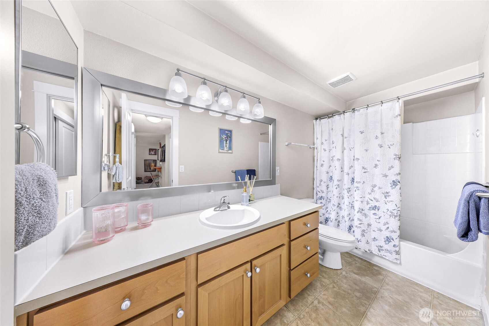 8017 234th Street Southwest, Unit 314 Edmonds, WA 98026 - Photo 13 of 24
