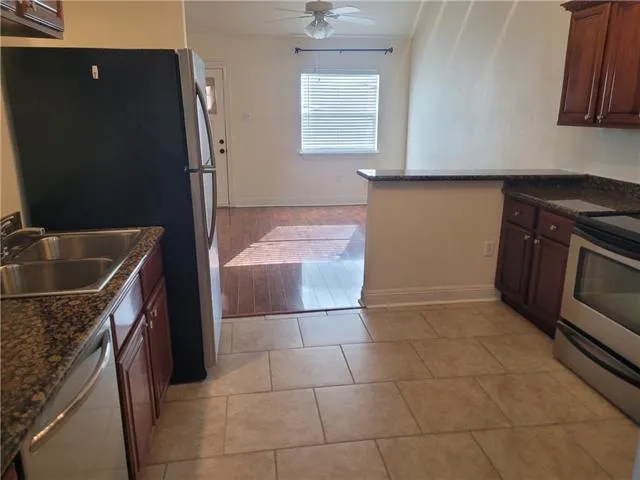 $1,150 | 7229 Royal Street, Arabi, LA 70032