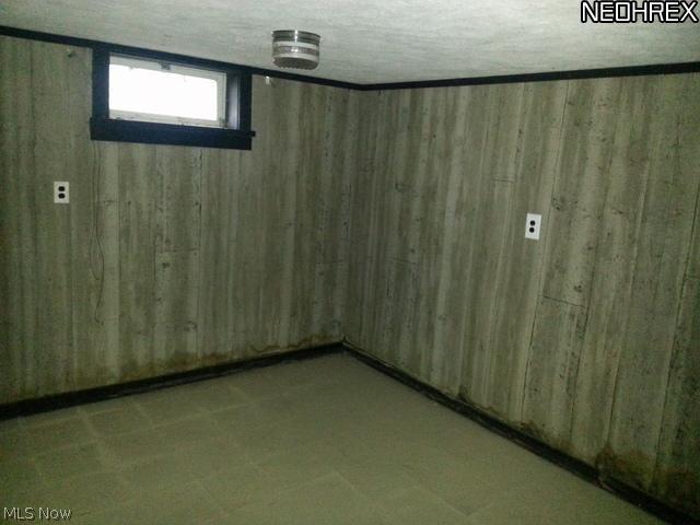 656 Hilliard Road Elyria, OH 44035 - Photo 9 of 11 Gallery Image 9