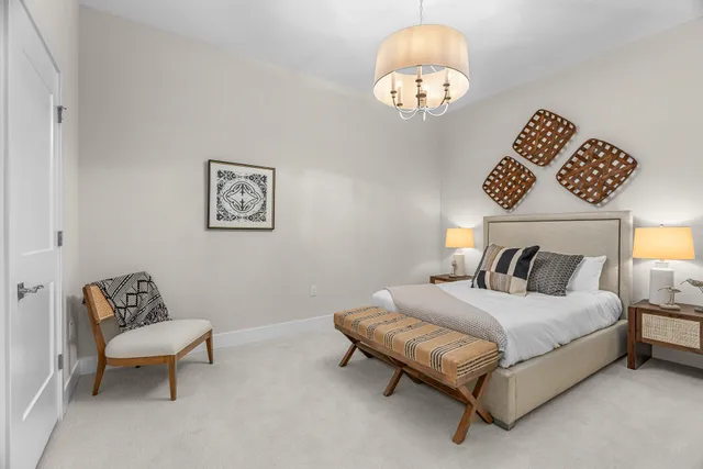 $1,299,000 | 1 Hill Farm Court, Unit 302, North Oaks, MN 55127