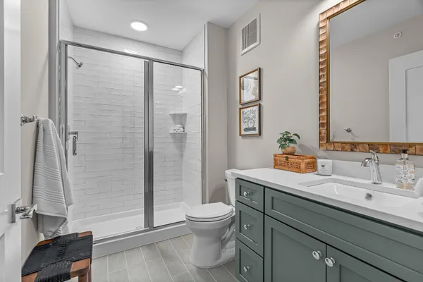 $1,299,000 | 1 Hill Farm Court, Unit 302, North Oaks, MN 55127