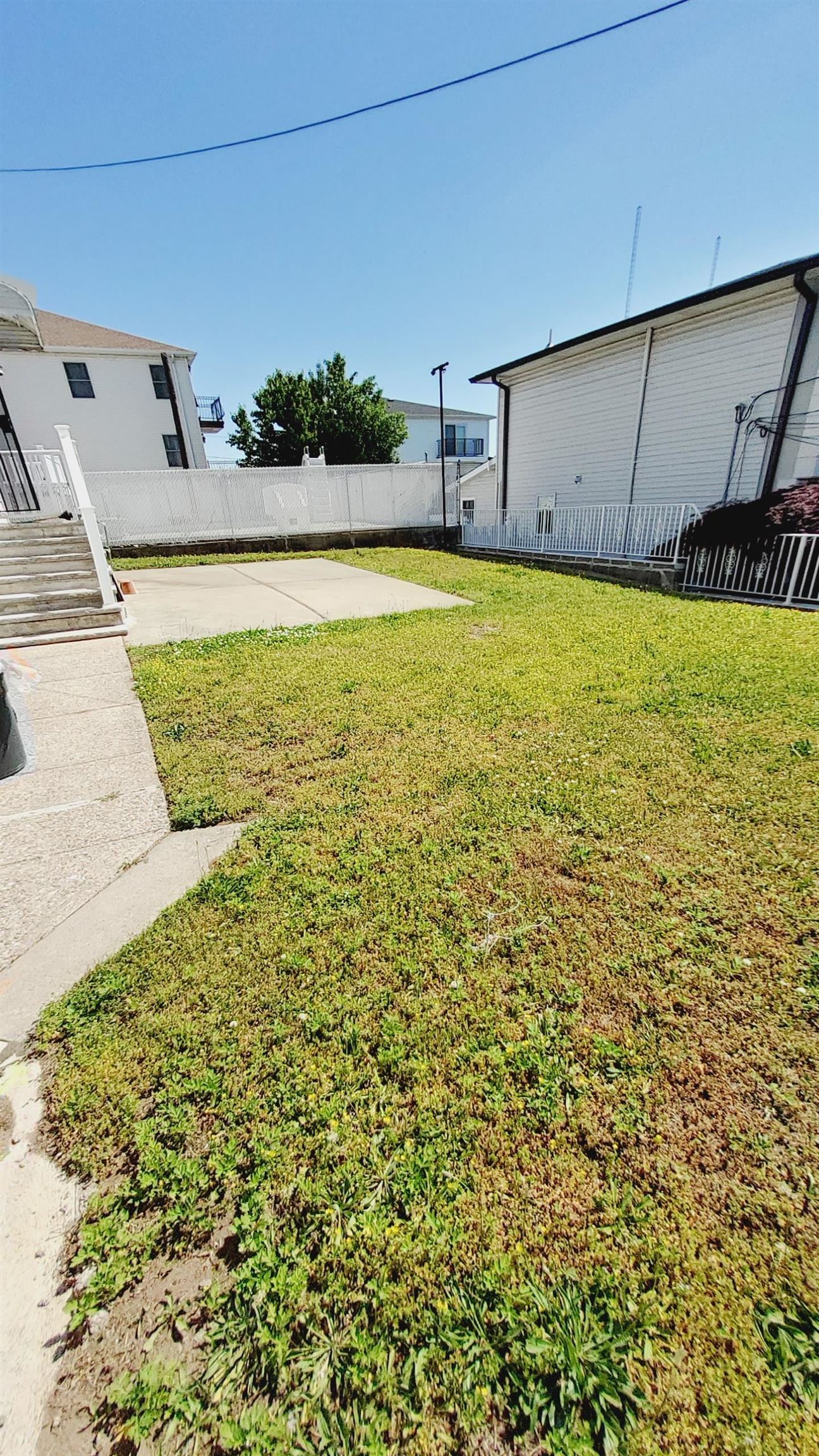 23 Arn Terrace Secaucus, NJ 07094 - Photo 17 of 22