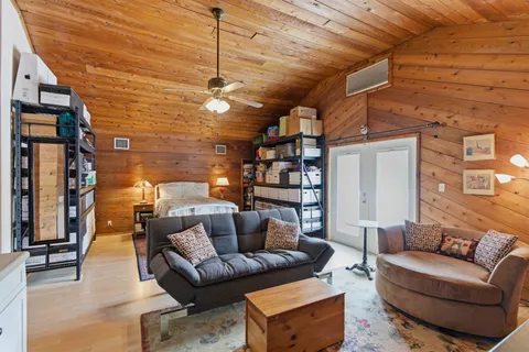 $950,000 | 5717 Maudina Avenue, Nashville, TN 37209