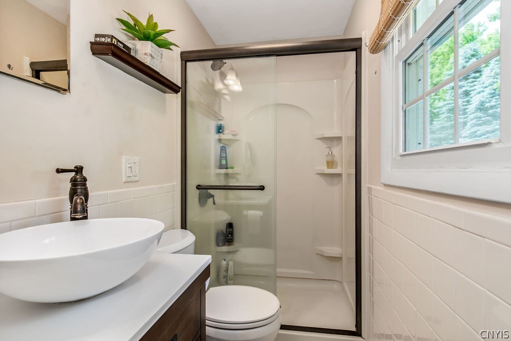 4892 Ledyard Drive Manlius, NY 13104 - Photo 14 of 32