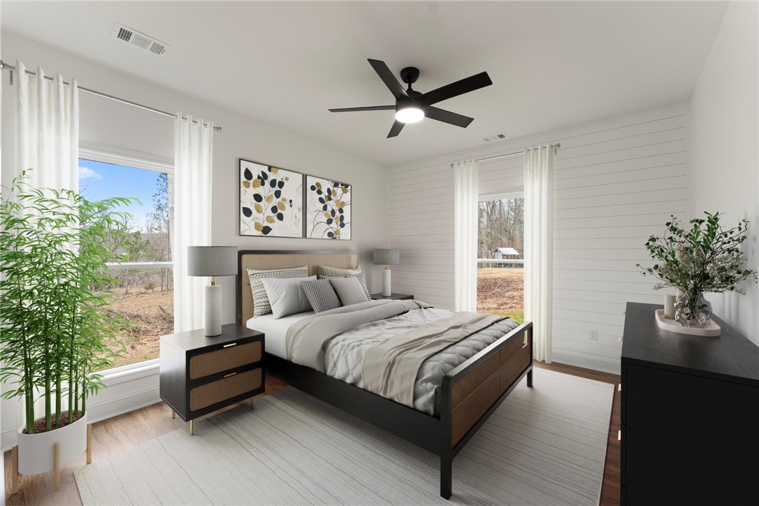 704 Sherwood Avenue Honea Path, SC 29654 - Photo 19 of 39 PRIMARY BEDROOM