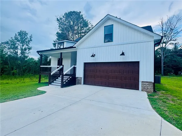 $349,000 | 704 Sherwood Avenue, Honea Path, SC 29654