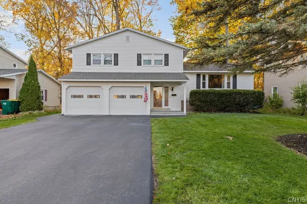 $274,000 | 300 Catherine Street, Clay, NY 13212