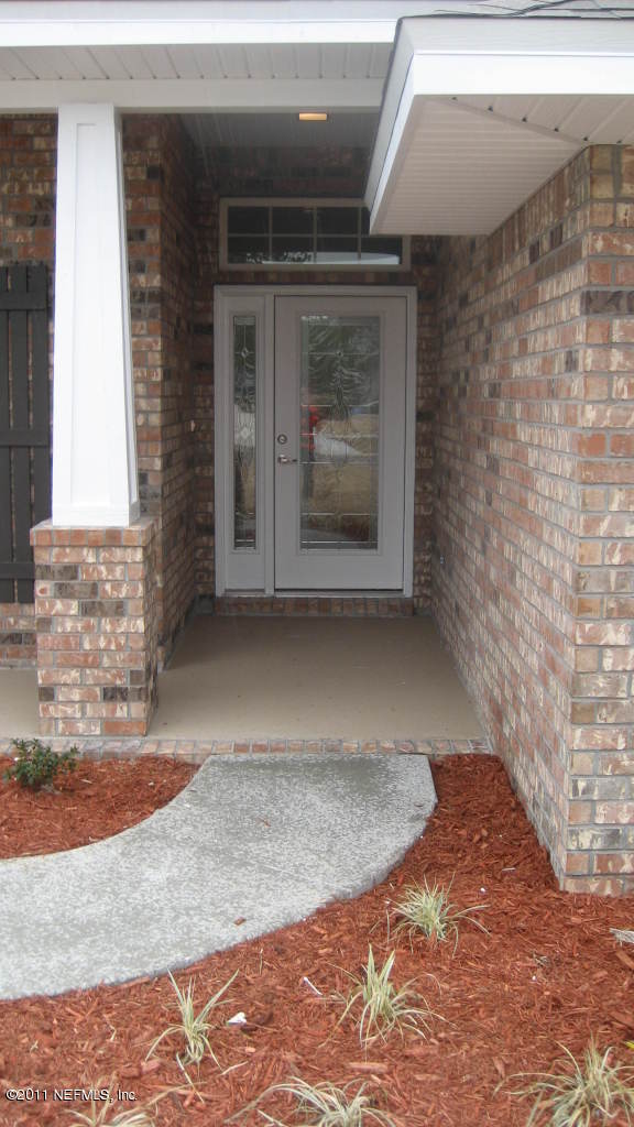 2988 Longleaf Ranch Circle Middleburg, FL 32068 - Photo 3 of 19 Entry Door