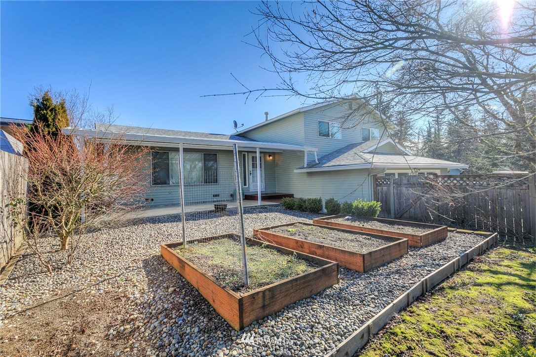 19808 144th Place Southeast Renton, WA 98058 - Photo 24 of 25 Gallery Image 24