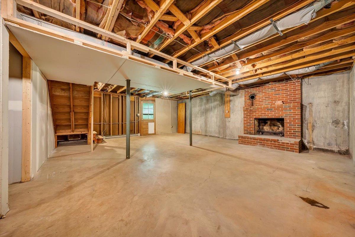 304 Sky View Road Goodview, VA 24095 - Photo 21 of 26 Basement