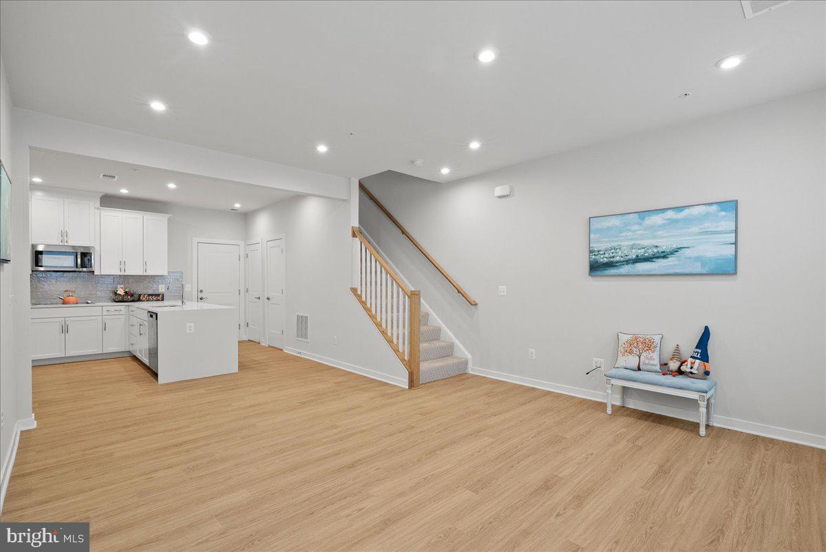 4128 Legato Road, Unit 53 Fairfax, VA 22033 - Photo 4 of 39