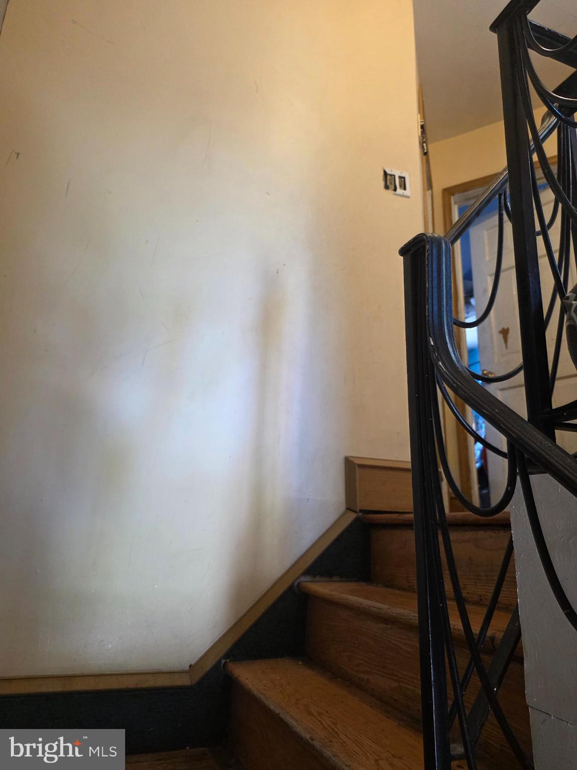1983 Sterling Street Philadelphia, PA 19138 - Photo 6 of 17