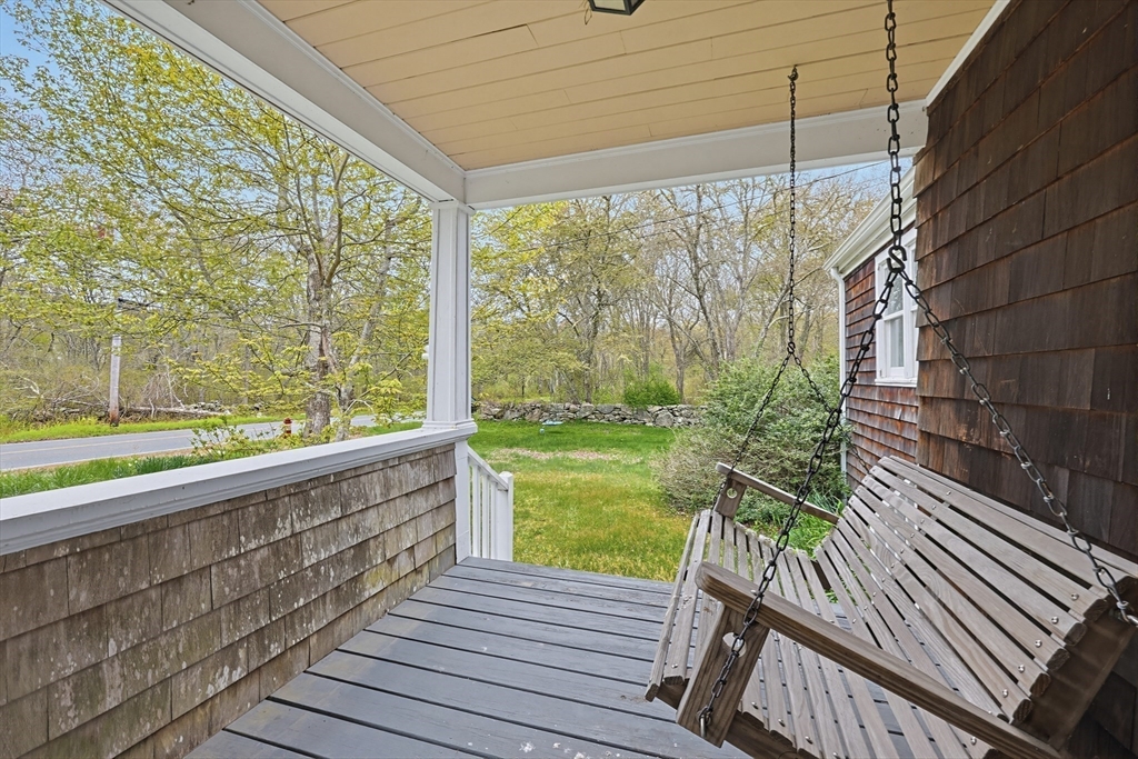 129 Cross Road Westport, MA 02790 - Photo 15 of 42