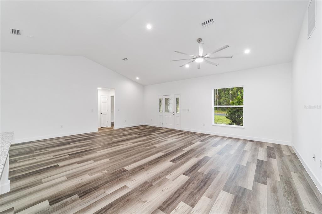 7787 Southwest 128th St Road Ocala, FL 34473 - Photo 11 of 43 Gallery Image 11