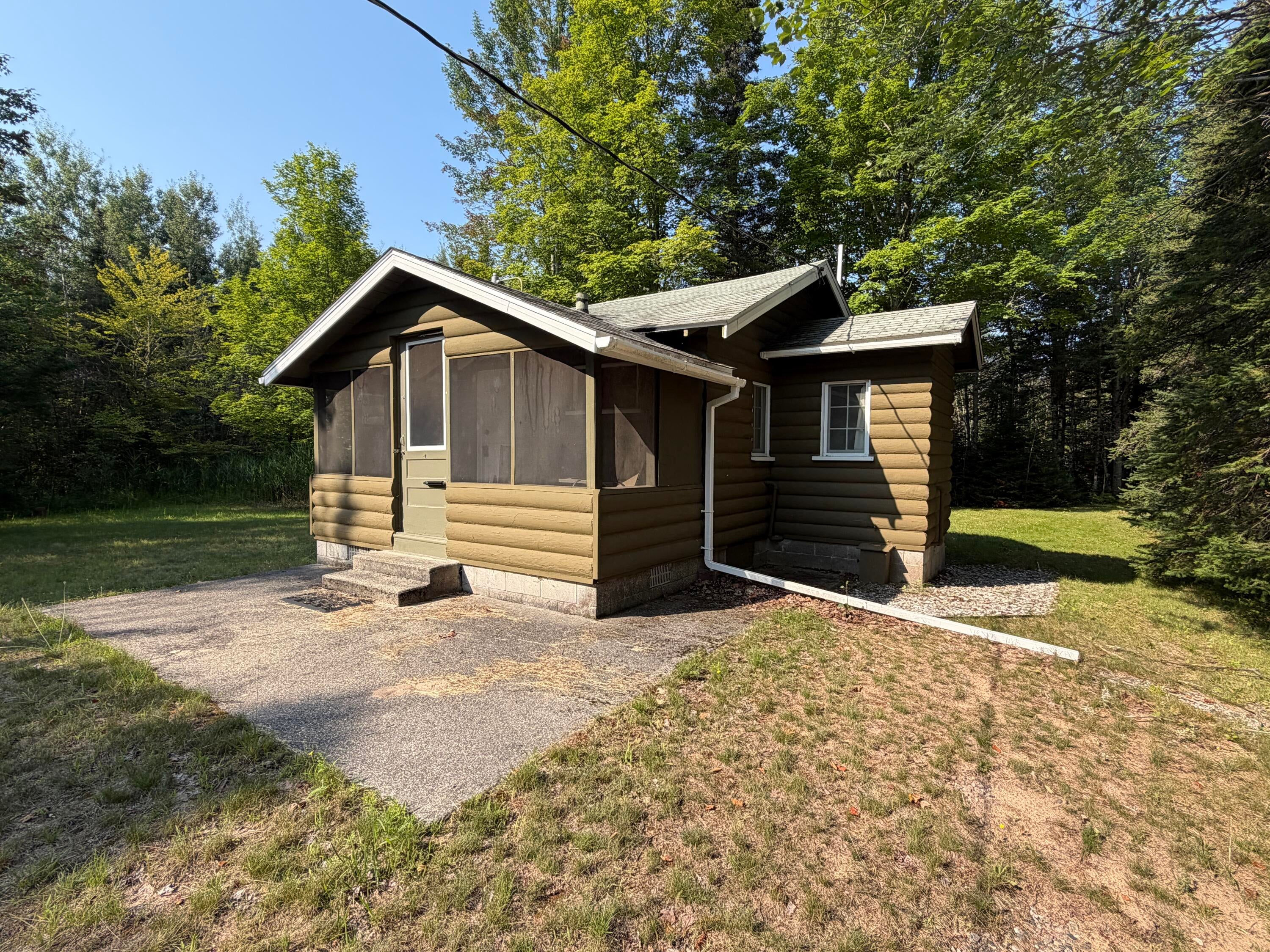 N7584 North Bay Road Rudyard, MI 49780 - Photo 2 of 18 Gallery Image 2