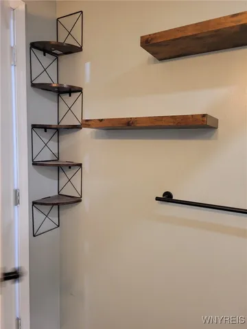 $1,700 | 81 East Street, Buffalo, NY 14207