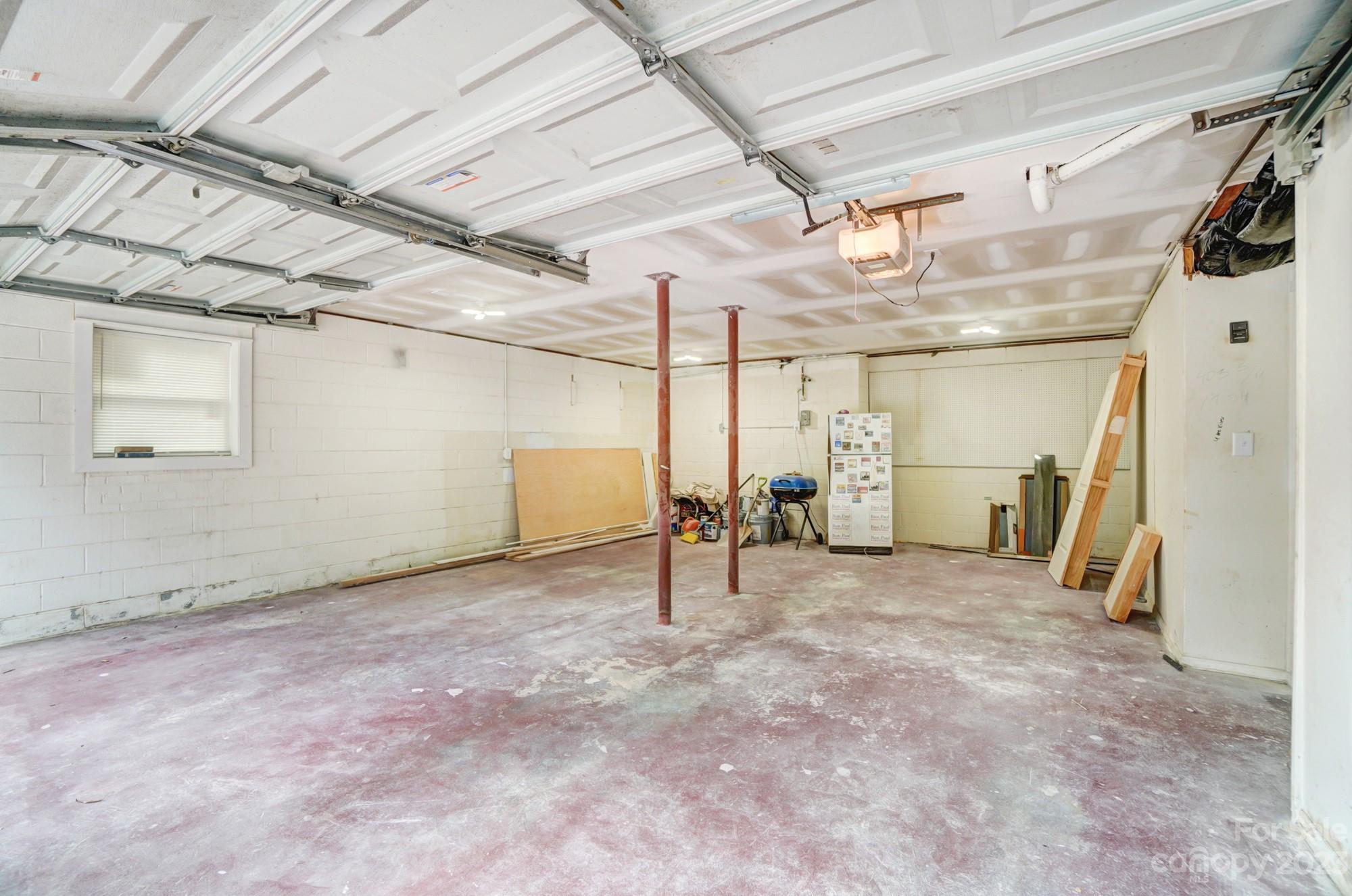 405 Fielding Road Charlotte, NC 28214 - Photo 37 of 47 Gallery Image 37