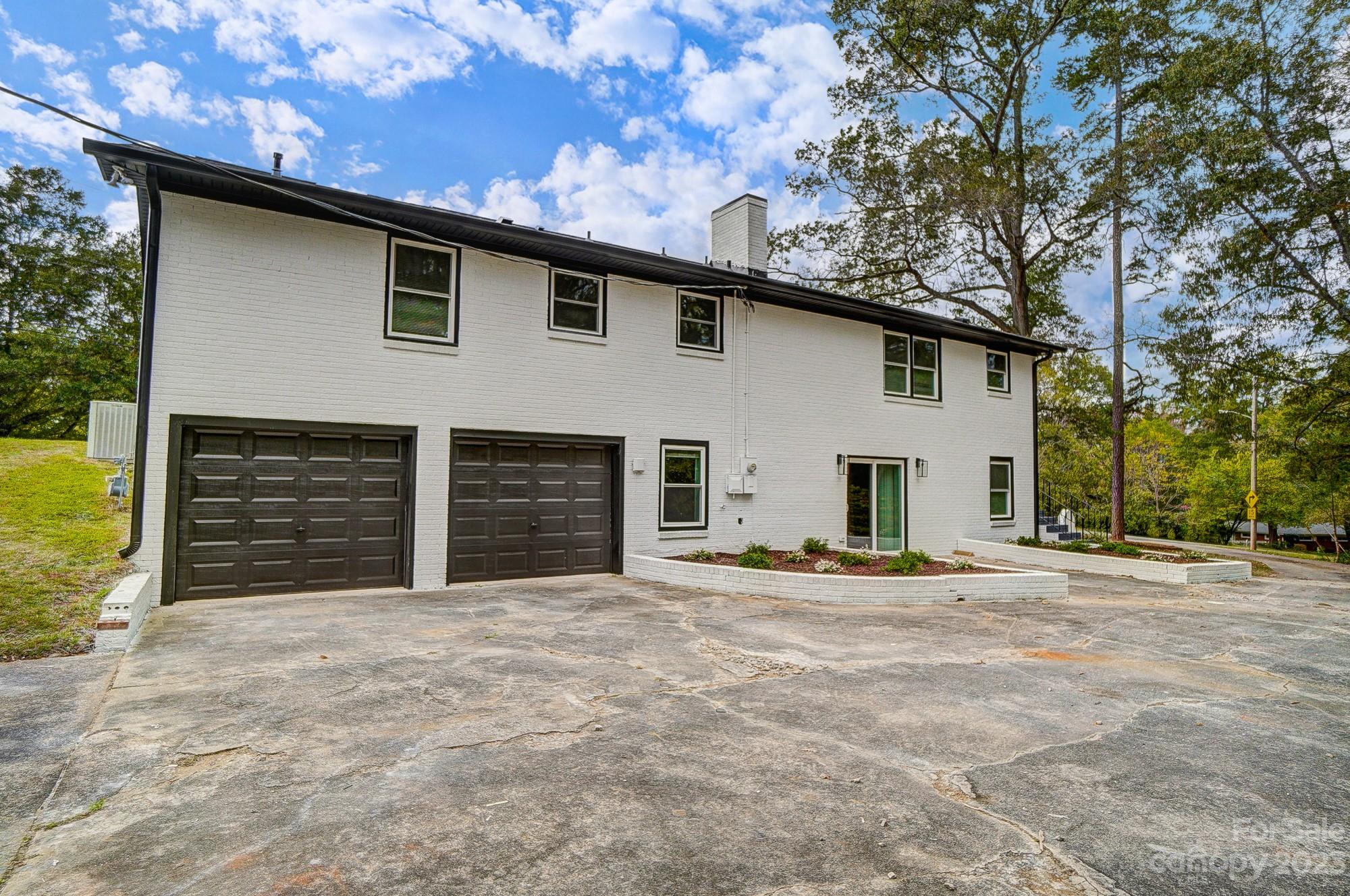405 Fielding Road Charlotte, NC 28214 - Photo 39 of 47 Gallery Image 39