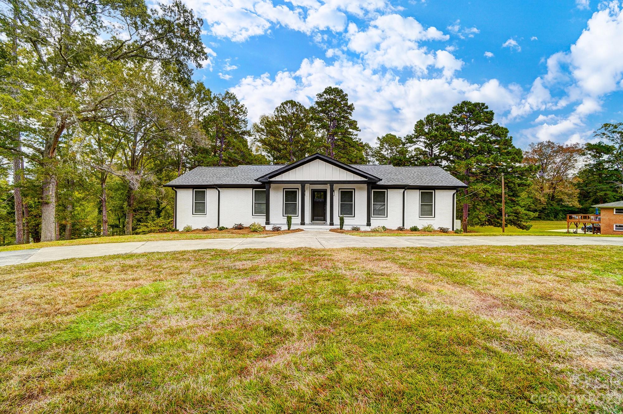 405 Fielding Road Charlotte, NC 28214 - Photo 47 of 47 Gallery Image 47