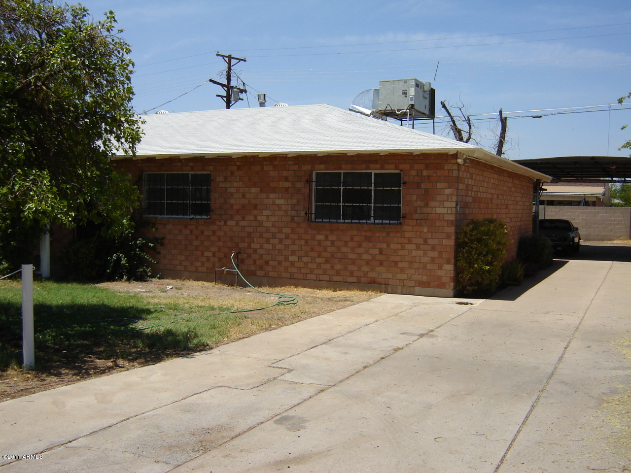 3908 West Bethany Home Road Phoenix, AZ 85019 - Photo 4 of 10 Extra parking