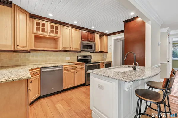 $265,000 | 78 Heritage Village, Unit B, Southbury, CT 06488