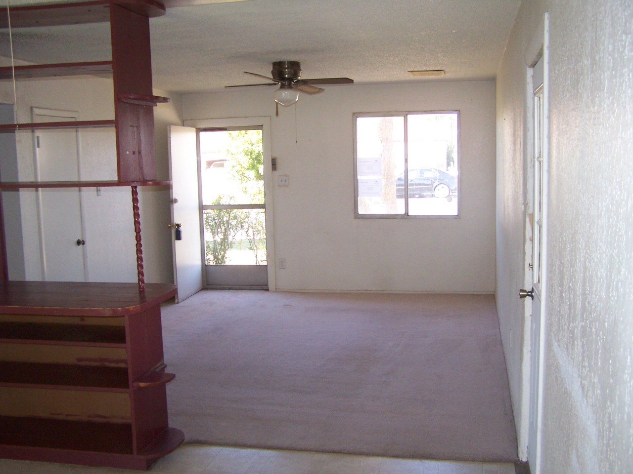 5933 West Osborn Road Phoenix, AZ 85033 - Photo 3 of 5 great room