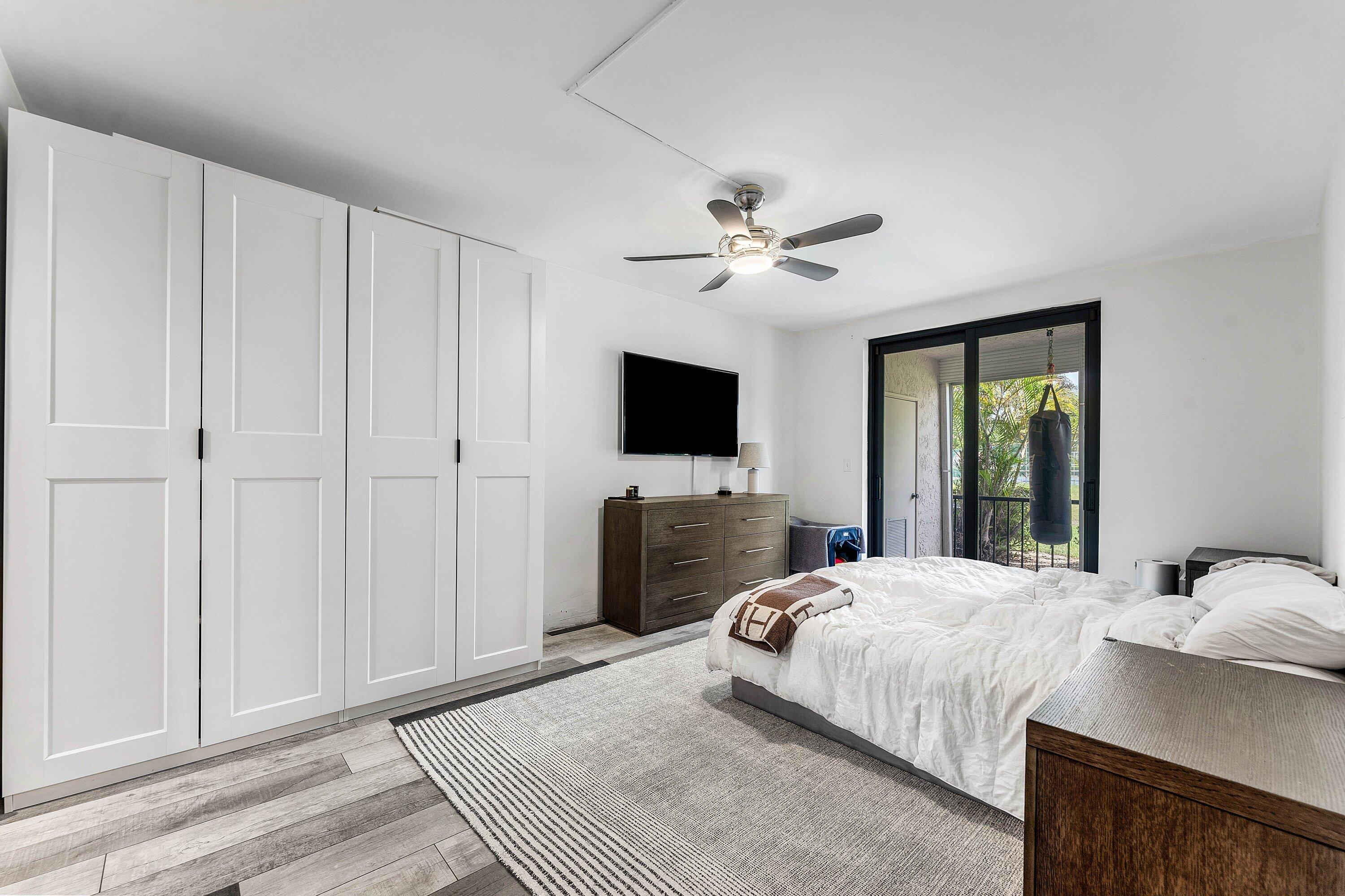 7942 La Mirada Drive Boca Raton, FL 33433 - Photo 14 of 55 015-7942LaMiradaDrive-BocaRaton-FL-33433