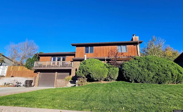 $372,500 | 221 Hillcrest Drive, Torrington, WY 82240