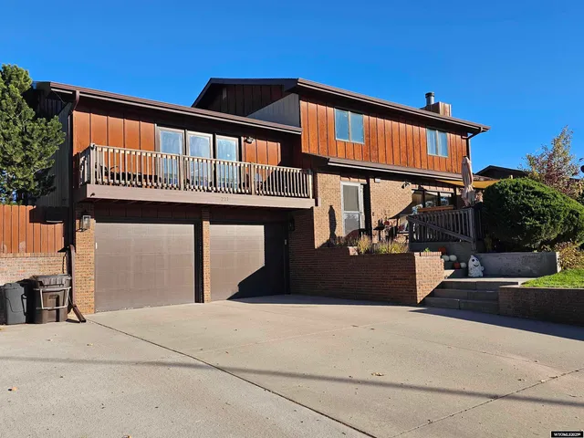 $372,500 | 221 Hillcrest Drive, Torrington, WY 82240
