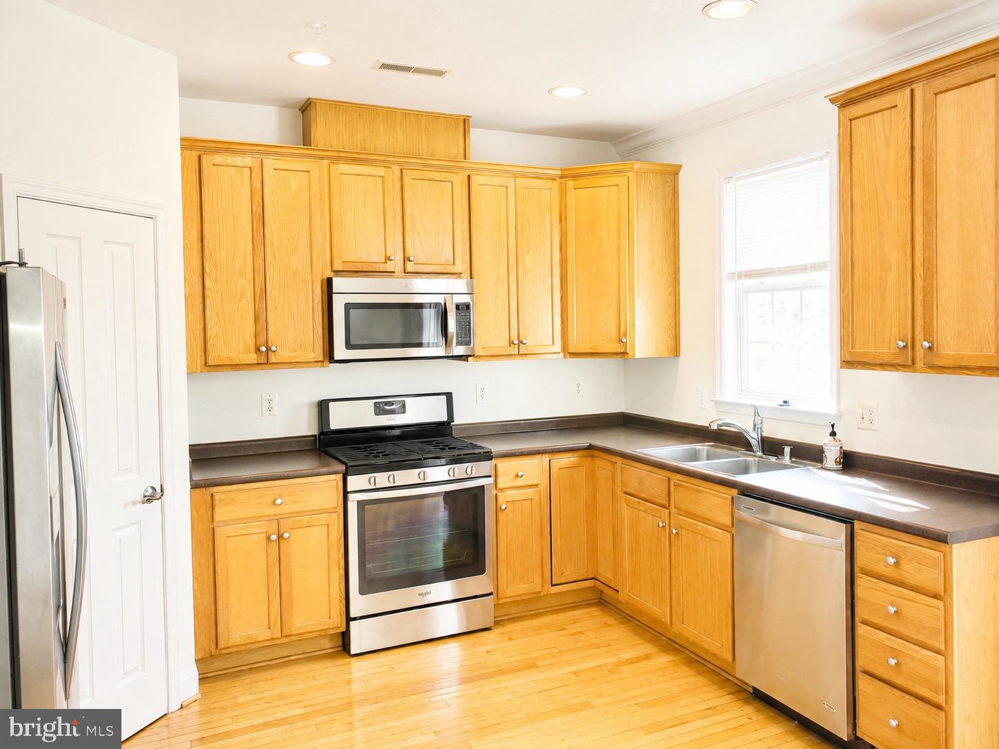 855 Ramsay Street Baltimore, MD 21230 - Photo 5 of 12